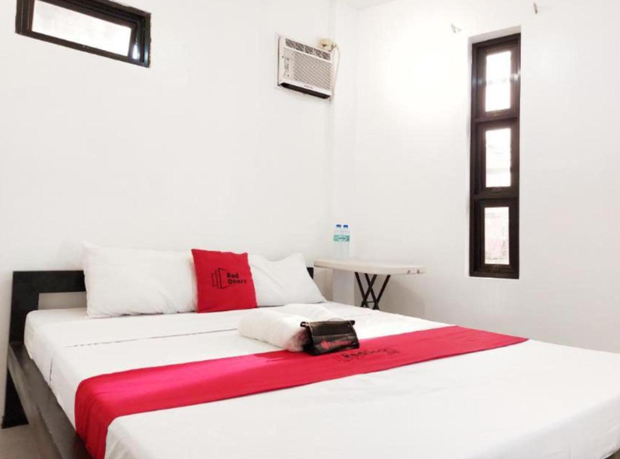 Reddoorz At San Antonio Binan Laguna Extérieur photo