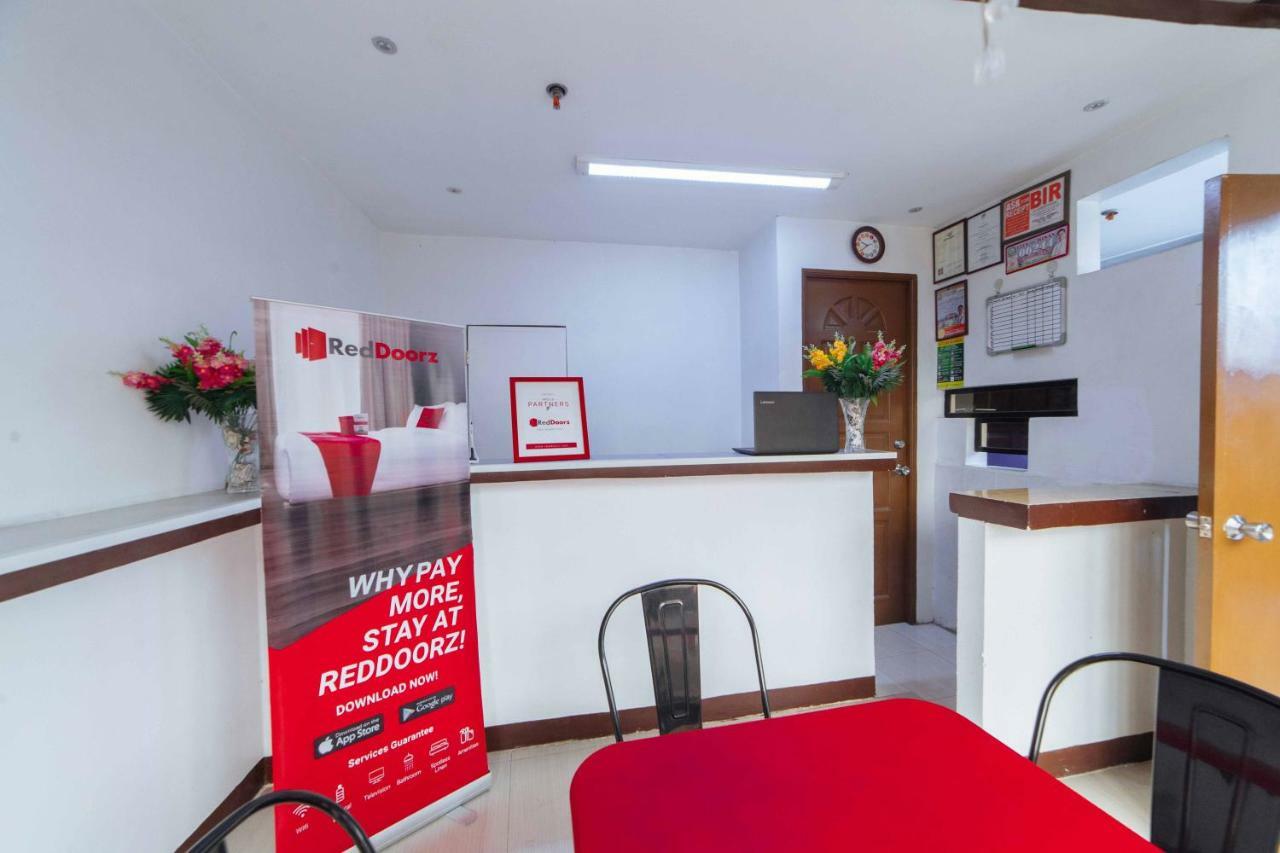 Reddoorz At San Antonio Binan Laguna Extérieur photo